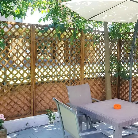 Charming In With Terrace