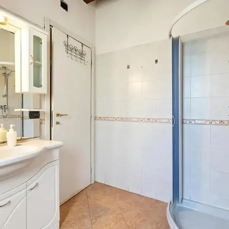 Charming In With Terrace Apartment *