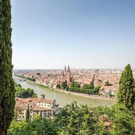 Apartment Charming In With Terrace Verona